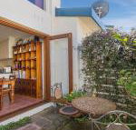 SEAVIEWS MORNINGTON.... - Accommodation NSW