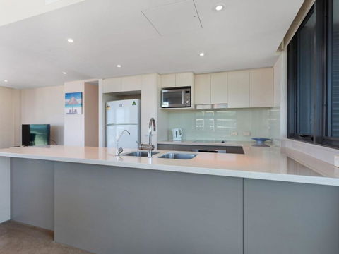 Strand Beachside 801 - Accommodation NSW 3