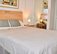 Convenient City Aprt for 2 W / pool Gym Tennis Court - Accommodation NSW