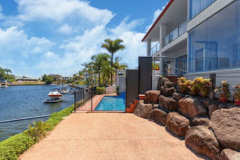 Mermaid Beach House - Accommodation NSW 0