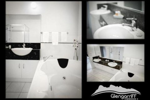 Glengarriff Townhouse 3 - Accommodation NSW 2
