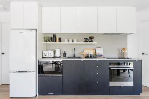 Your Luxury Escape Le Viti 5min Walk To Clarkes Beach - Accommodation NSW 6