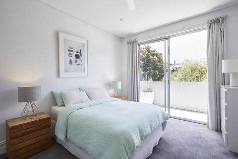 Bondi Beach Haven - Accommodation NSW 7