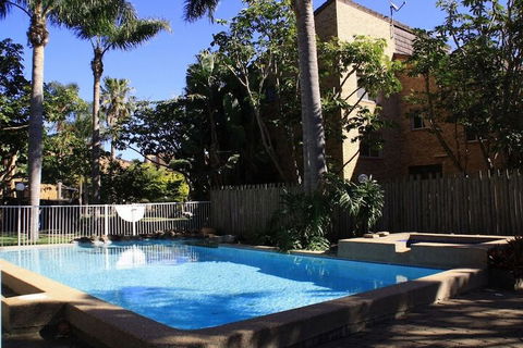 Reef Resort Apartments - Accommodation NSW 4