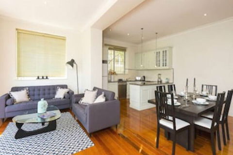Elegant Cremorne Point Apartment MILS5 - Accommodation NSW 0