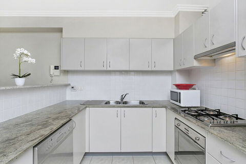 The Apartment Service BAR09 - Accommodation NSW 7