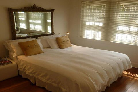 Waterfront Kirribilli Apartment NS181 - Accommodation NSW 5