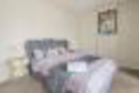 New Modern Apartment With Parking Near Amenities - Accommodation NSW 6
