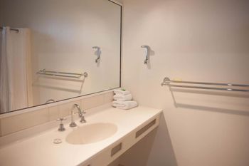 15 Korora Palms 1 Bedroom Bure - Accommodation NSW 2