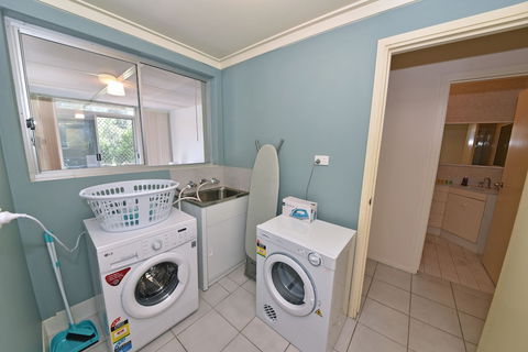 Comfy Home Near Airport & City 2280 - Accommodation NSW 1