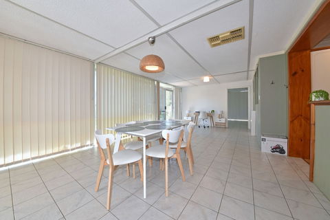 Comfy Home Near Airport & City 2280 - Accommodation NSW 4