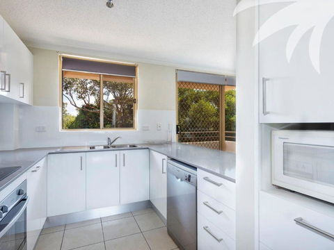 Breezes Oceanside 17 - Accommodation NSW 1