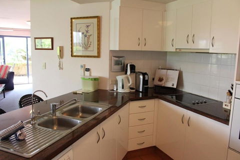 1 / 46 Lawson Street Byron Bay Nautilus - Accommodation NSW 4