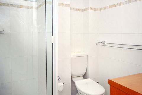 Kooringal Unit 8 / 105 Soldiers Point Road - Accommodation NSW 1