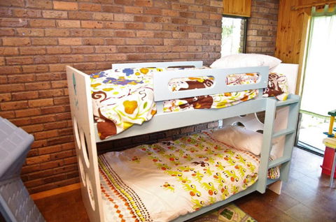 LaMaison De Shines 13 Dulconghi Street - Accommodation NSW 2