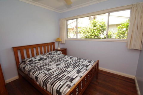 Billys On Main 44 Main Street - Accommodation NSW 6