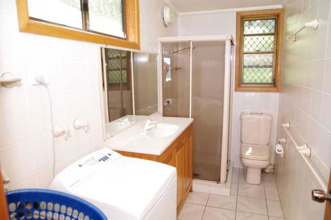 Endeavour 10 Dulconghi Street - Accommodation NSW 6