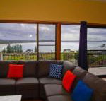 Endeavour 10 Dulconghi Street - Accommodation NSW