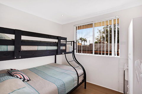Resthaven Only Meters To Sunset Beach! - Accommodation NSW 6