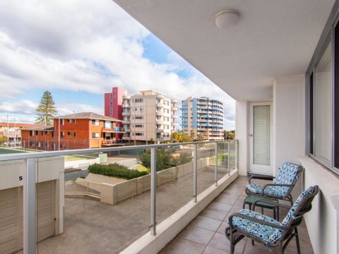 Oceanic 1 On Forster Main Beach! - Accommodation NSW 3