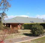 Gundaroo Manor Bed  Breakfast - Accommodation NSW