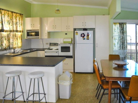 2 Rockpool Road - Accommodation NSW 2