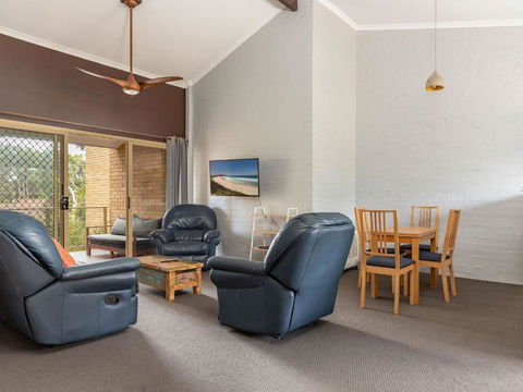 Oceanside 13 - Accommodation NSW 5