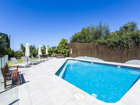 LORNE CHALET APARTMENT 36 Central Location - Accommodation NSW 1