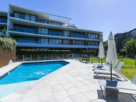 LORNE CHALET APARTMENT 36 Central Location - Accommodation NSW 3