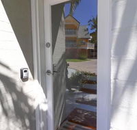 Palms Studio Apartment at Raffetys Resort - Accommodation NSW