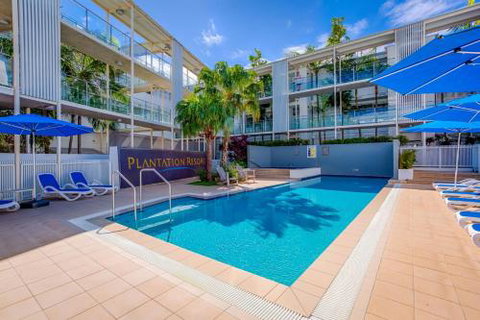Unit 8 Plantation Resort Rainbow Beach Plantation Resort Air Conditioned Pool & Outdoor Spa - Accommodation NSW 4