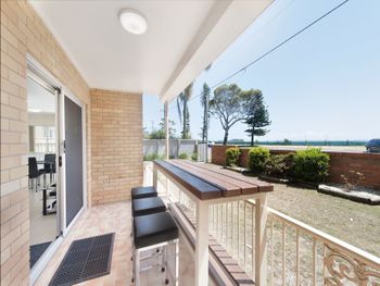Bel Mare Unit 1 / 1 Shoal Bay Road - Accommodation NSW 2