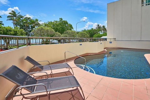 Cairns Ocean View Apartment In Aquarius - Accommodation NSW 1