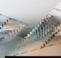 SCARLETT The Heart of the Docklands  Pool  Gym  Car - Accommodation NSW