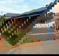 Numurkah self contained Apartments - Accommodation NSW
