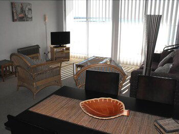 Oceanic Unit 14 - Accommodation NSW 0