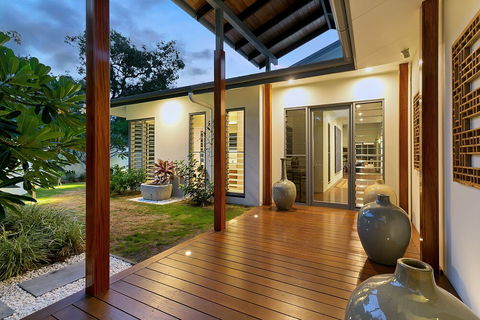 Veldree Palm Cove Rainforest Privacy - Accommodation NSW 5