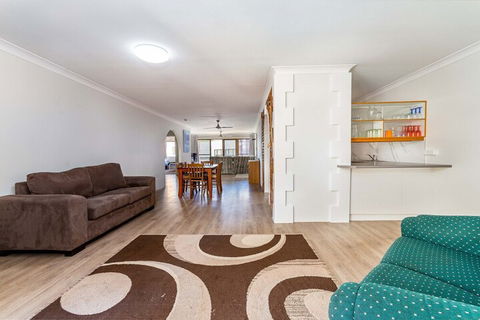 Great Location Close To Waterfront Shops Restaurants & Cafes. - Accommodation NSW 6