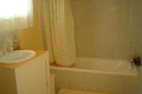 Coras Gypsum Cottage - Accommodation NSW 0