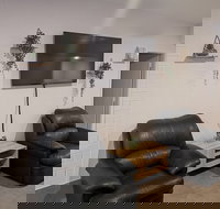 Perth 5 Backpacker Hostel - Accommodation NSW