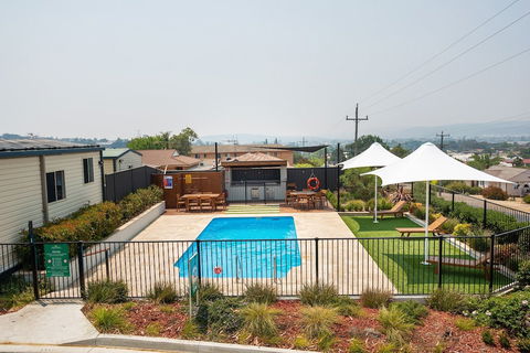 Crestview Tourist Park - Accommodation NSW 5
