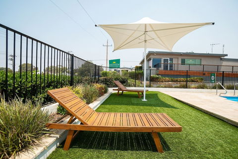 Crestview Tourist Park - Accommodation NSW 4