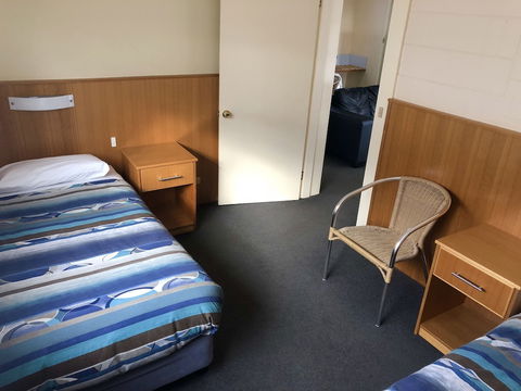 Sheffield Motor Inn - Accommodation NSW 5