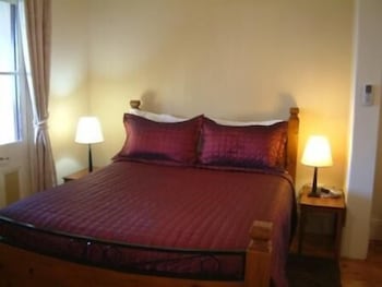 Royal Apartments - Accommodation NSW 2