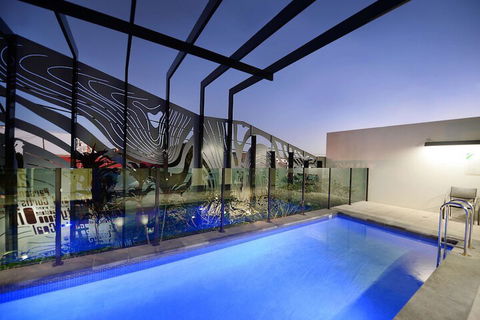 Oaks Gladstone Grand Hotel - Accommodation NSW 4