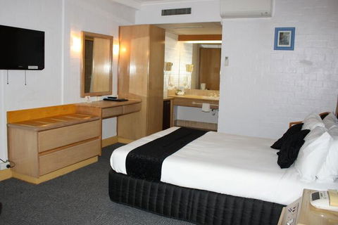The Capital Airport Motel - Accommodation NSW 5