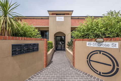 Parkside Apartments - Accommodation NSW 1