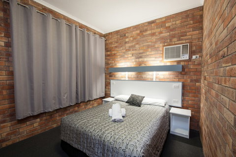 Allan Cunningham Motel - Accommodation NSW 5