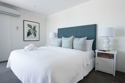 Manly Surfside Holiday Apartments - Accommodation NSW 4
