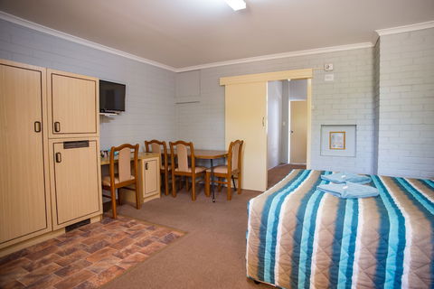 Murray Bridge Motor Inn - Accommodation NSW 3